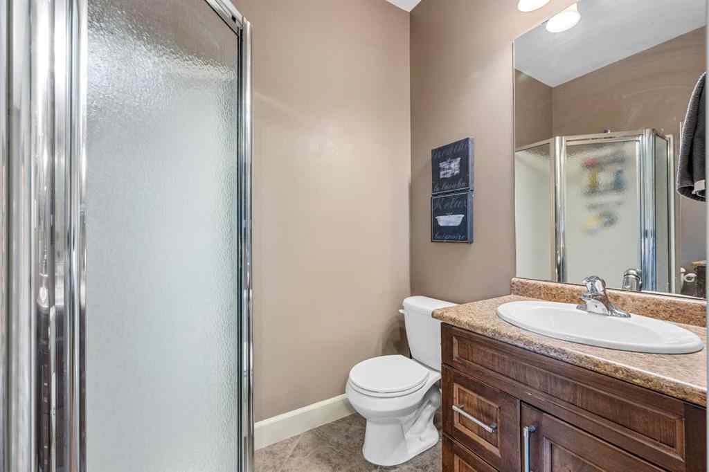 MLS® A2239379 - 1406 52C Avenue  in College Park Lloydminster, Residential