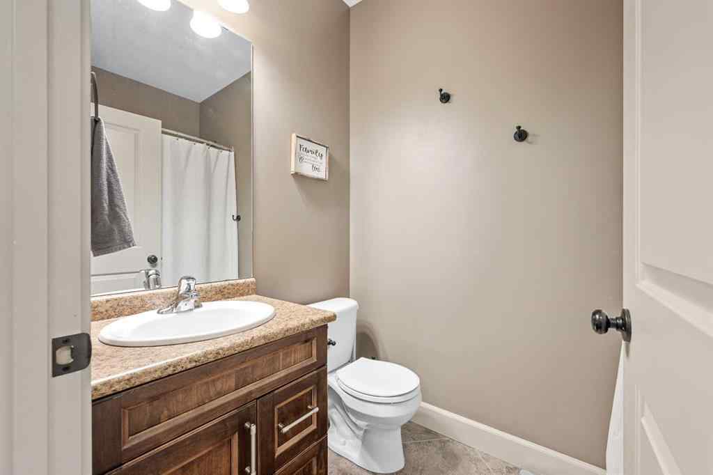 MLS® A2239379 - 1406 52C Avenue  in College Park Lloydminster, Residential