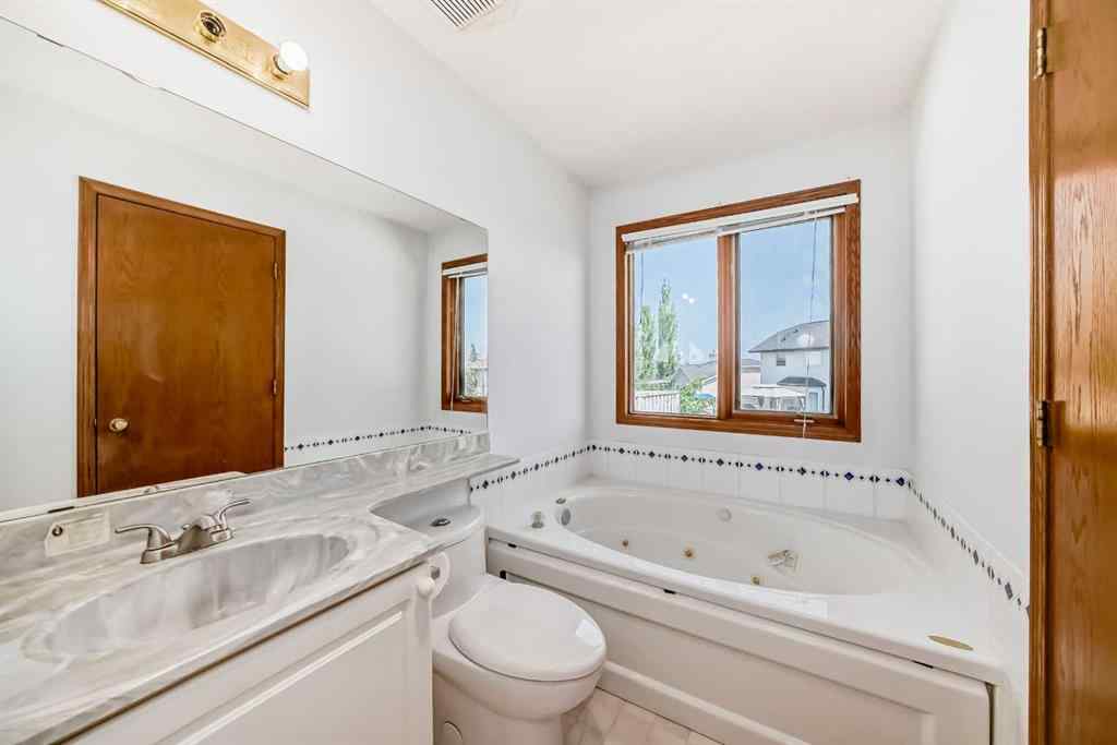 MLS® A2239382 - 28 Harvest Oak Drive NE in Harvest Hills Calgary, Residential