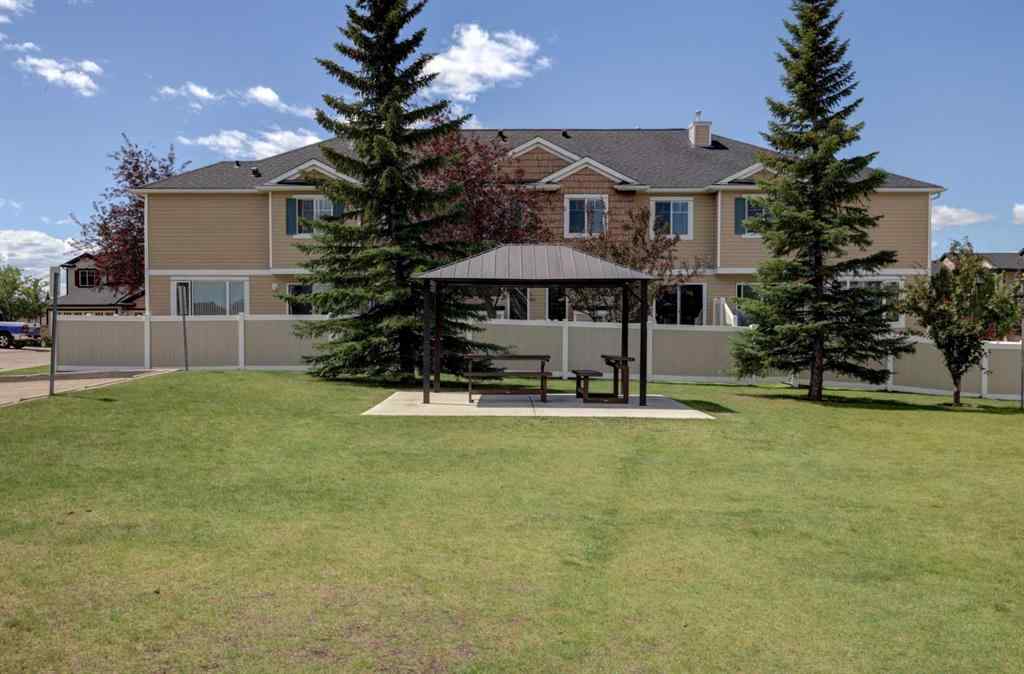 MLS® A2239385 - 93 Royal Birch Mount NW in Royal Oak Calgary, Residential