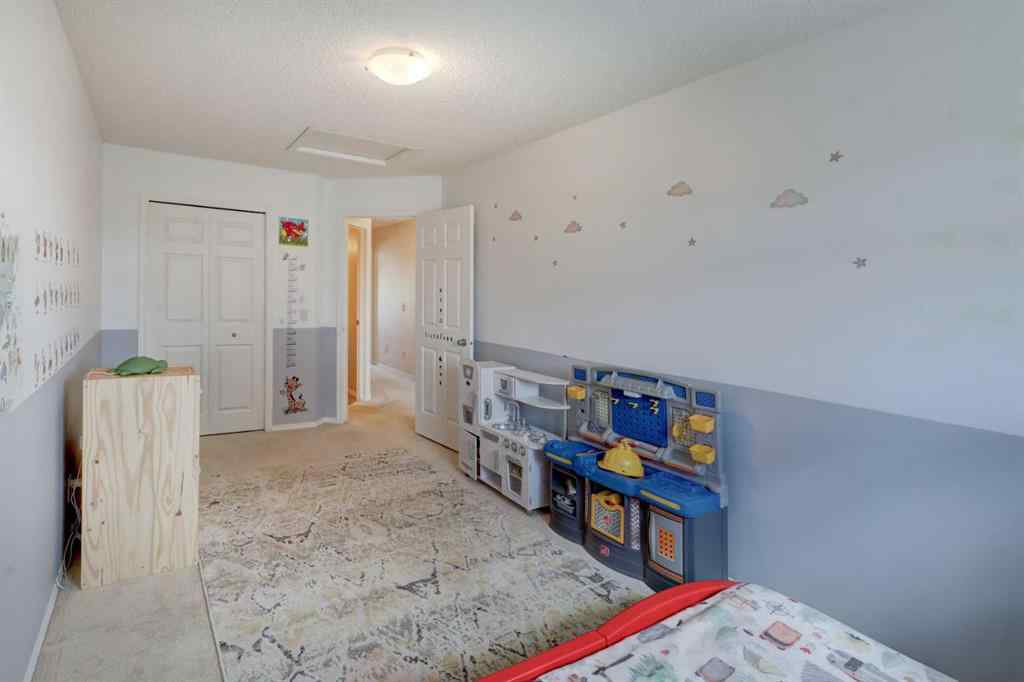 MLS® A2239385 - 93 Royal Birch Mount NW in Royal Oak Calgary, Residential