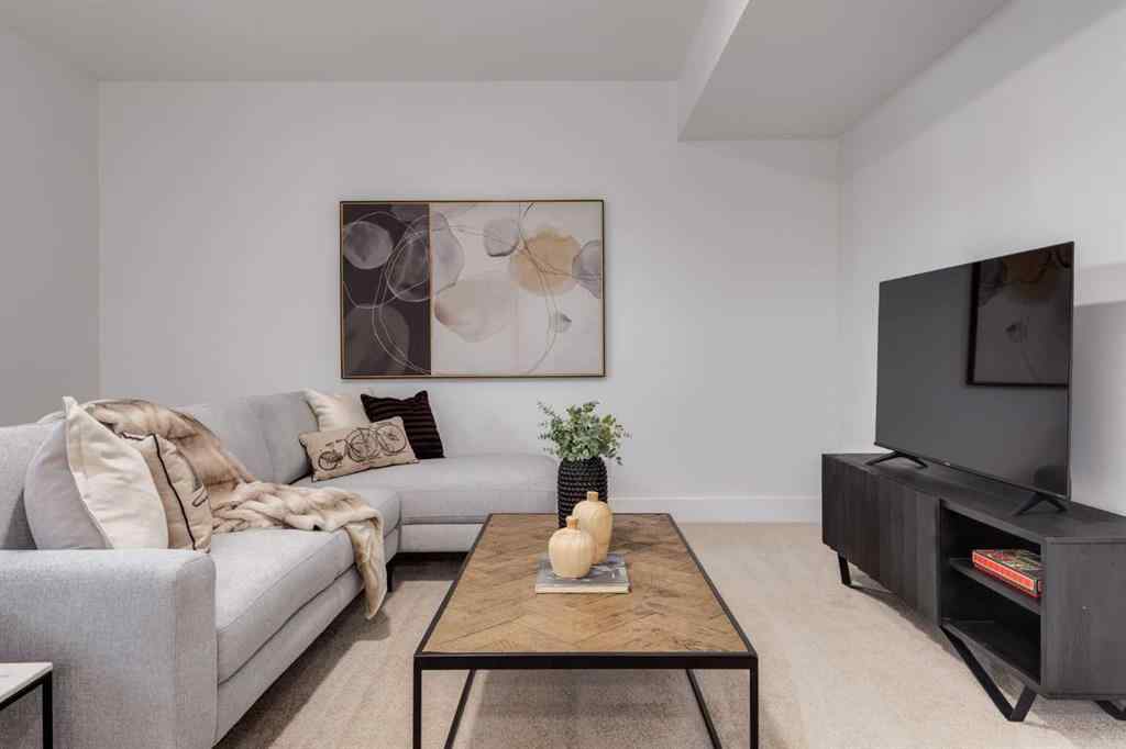 MLS® A2239391 - 72 Treeline Common SW in Alpine Park Calgary, Residential
