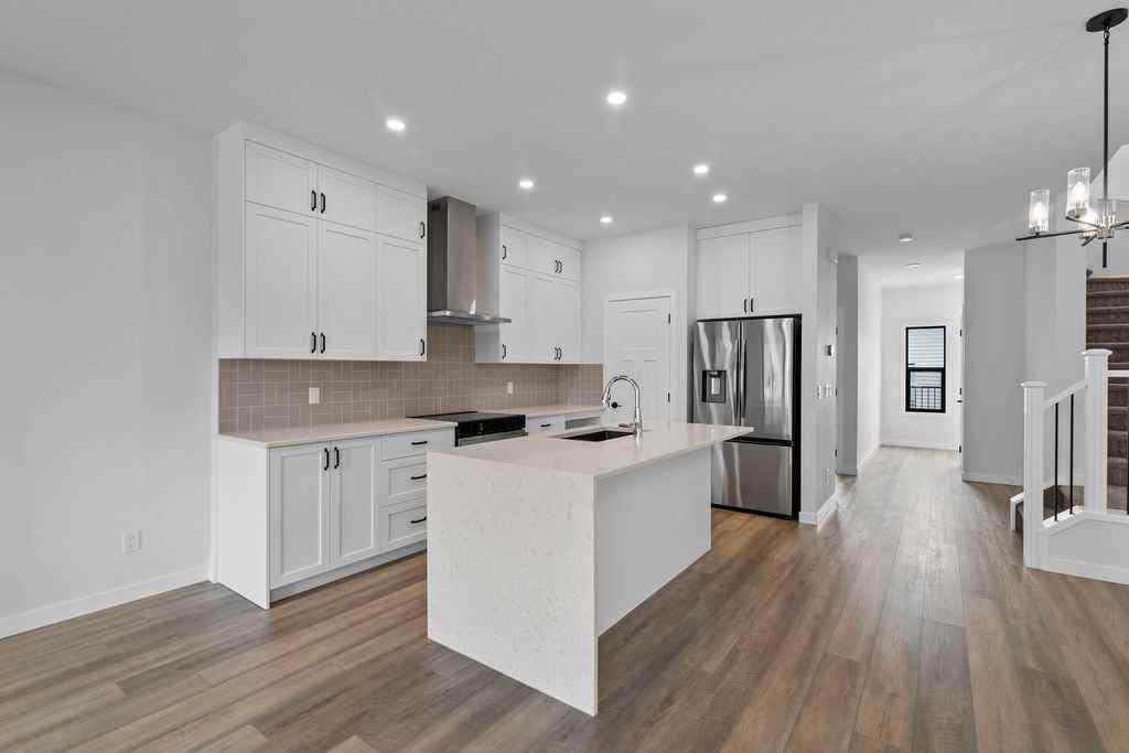 MLS® A2239392 - 986 Chinook Winds Meadow SW in Chinook Gate Airdrie, Residential
