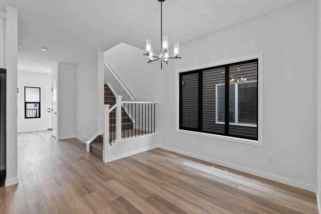 MLS® A2239392 - 986 Chinook Winds Meadow SW in Chinook Gate Airdrie, Residential