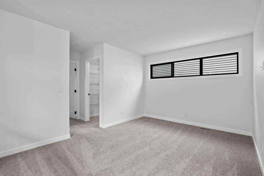 MLS® A2239392 - 986 Chinook Winds Meadow SW in Chinook Gate Airdrie, Residential