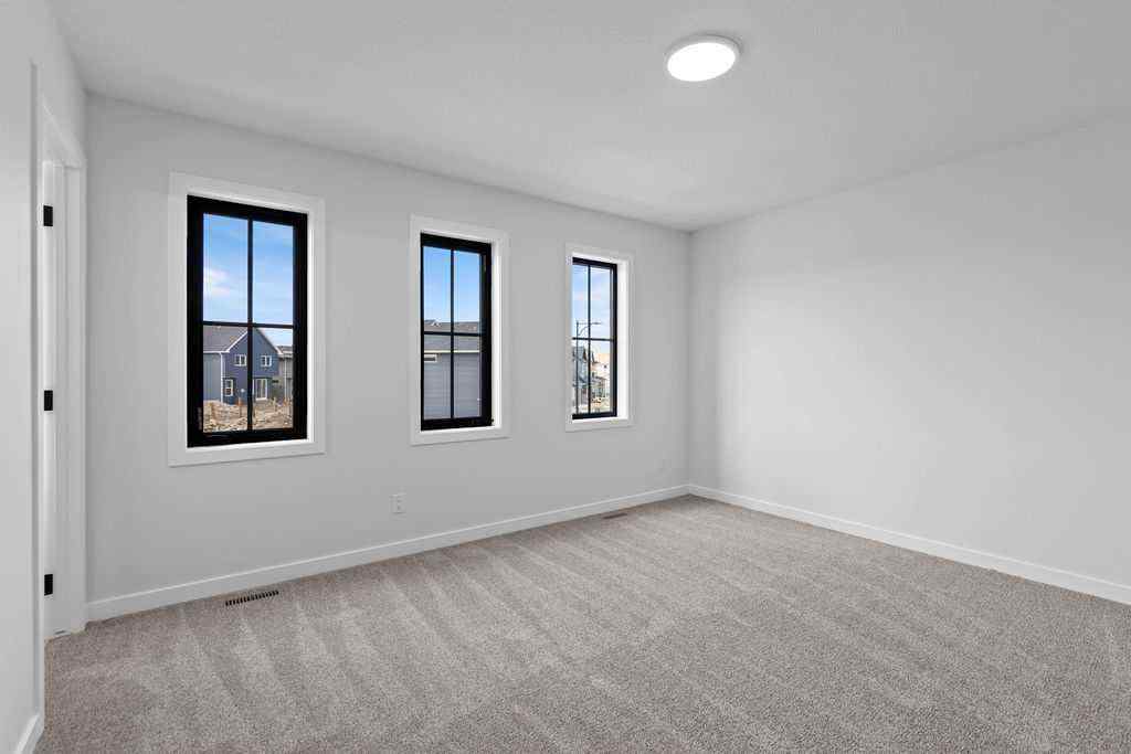 MLS® A2239392 - 986 Chinook Winds Meadow SW in Chinook Gate Airdrie, Residential