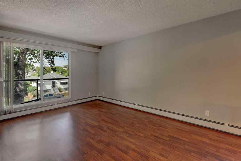 MLS® A2239396 - Unit #301 931 2 Avenue NW in Sunnyside Calgary, Residential