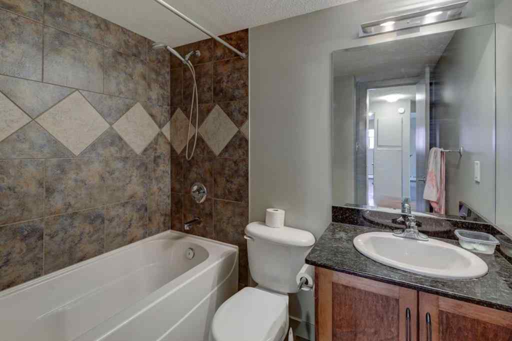 MLS® A2239396 - Unit #301 931 2 Avenue NW in Sunnyside Calgary, Residential