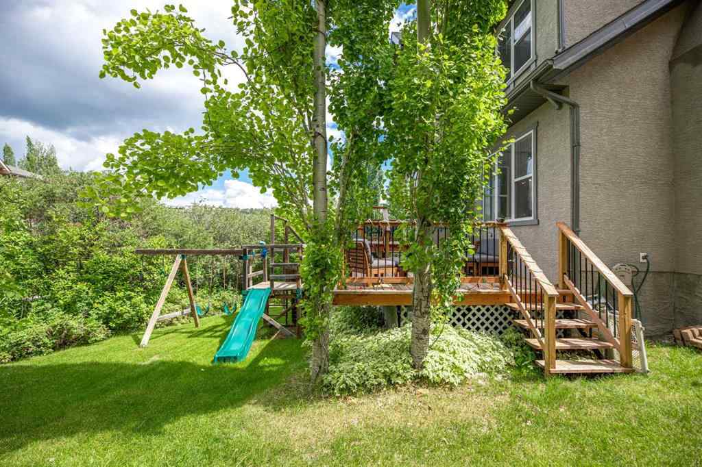 MLS® A2239402 - 10 Tusslewood Heights NW in Tuscany Calgary, Residential