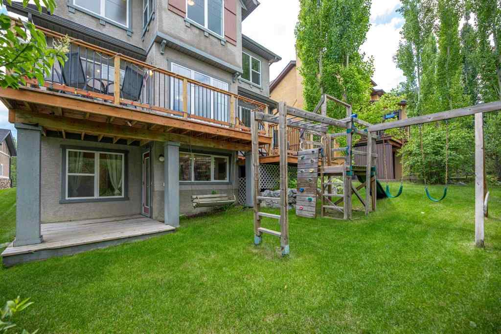 MLS® A2239402 - 10 Tusslewood Heights NW in Tuscany Calgary, Residential