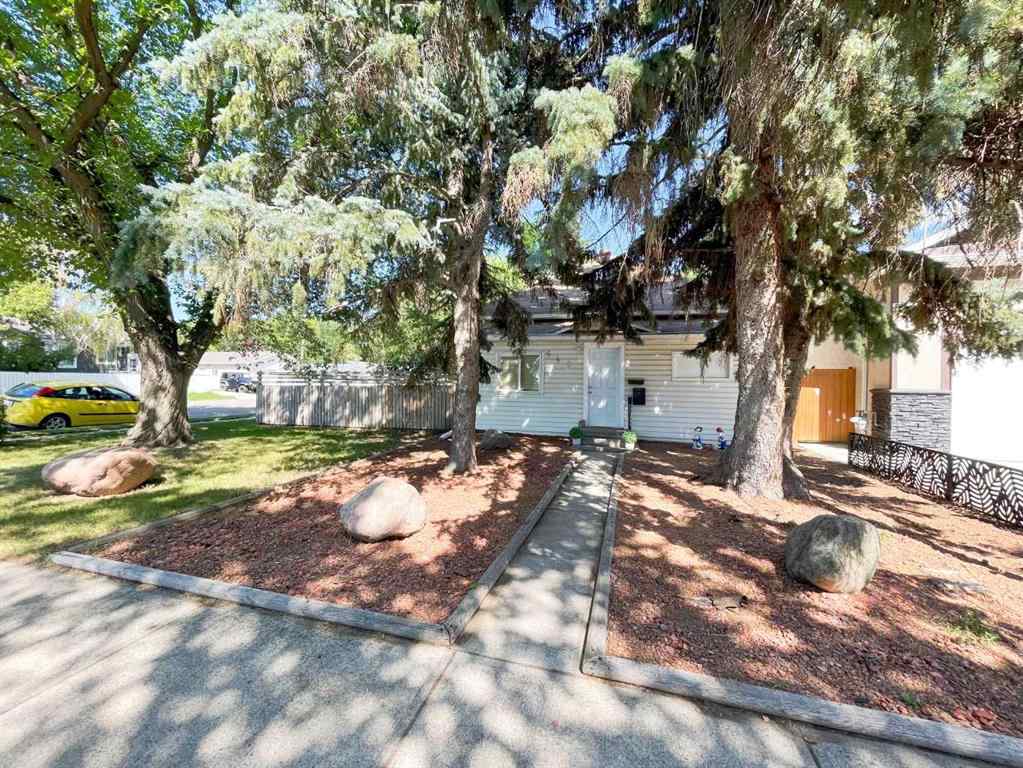 MLS® A2239411 - 645 16 Street N in Winston Churchill Lethbridge, Residential