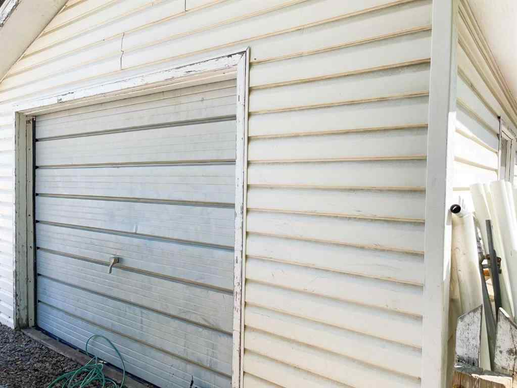 MLS® A2239411 - 645 16 Street N in Winston Churchill Lethbridge, Residential