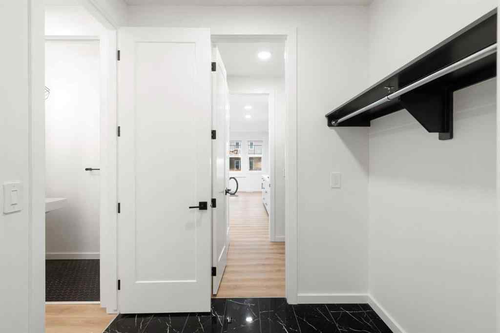 MLS® A2239415 - 296 Spring Creek Circle SW in Springbank Hill Calgary, Residential