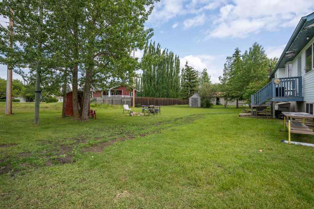 MLS® A2239418 - 120 Dominion Street  in Kingman Kingman, Residential