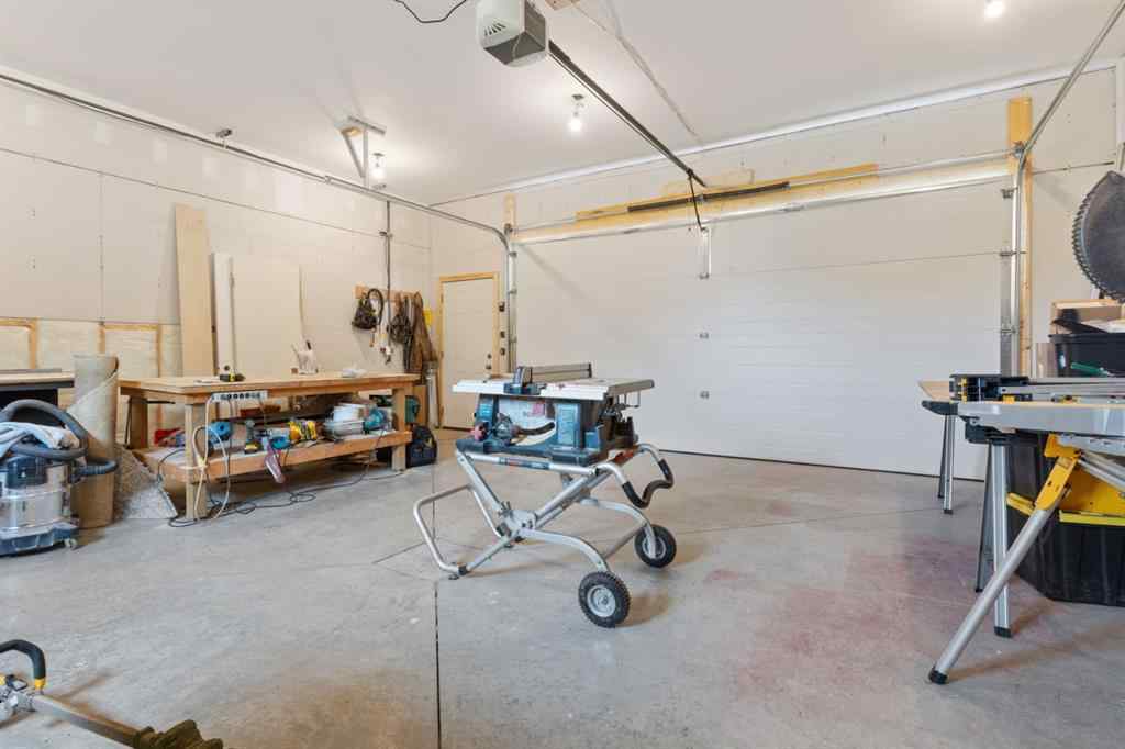 MLS® A2239418 - 120 Dominion Street  in Kingman Kingman, Residential
