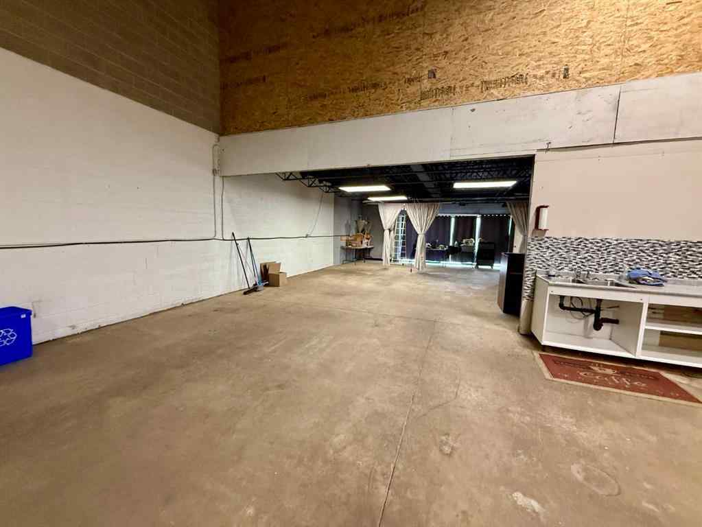 MLS® A2239425 - Unit #10 5112 47 Avenue  in North Industrial Innisfail, Commercial
