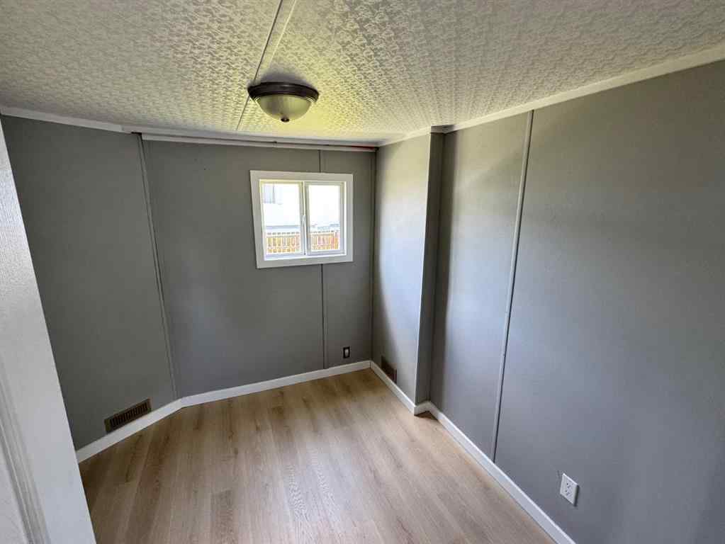 MLS® A2239442 - Unit #13 4000 13 Avenue SE in SE Southridge Medicine Hat, Mobile