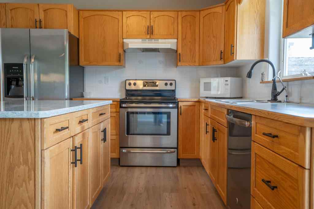 MLS® A2239451 - 5511 52nd Street  in NONE Bashaw, Residential