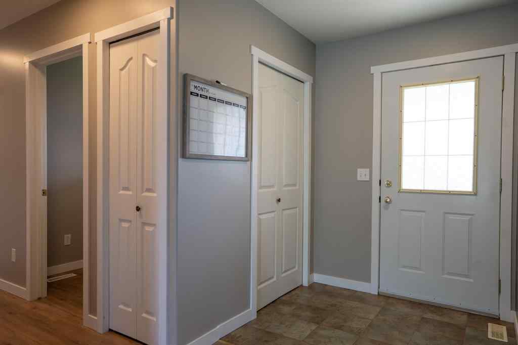 MLS® A2239451 - 5511 52nd Street  in NONE Bashaw, Residential