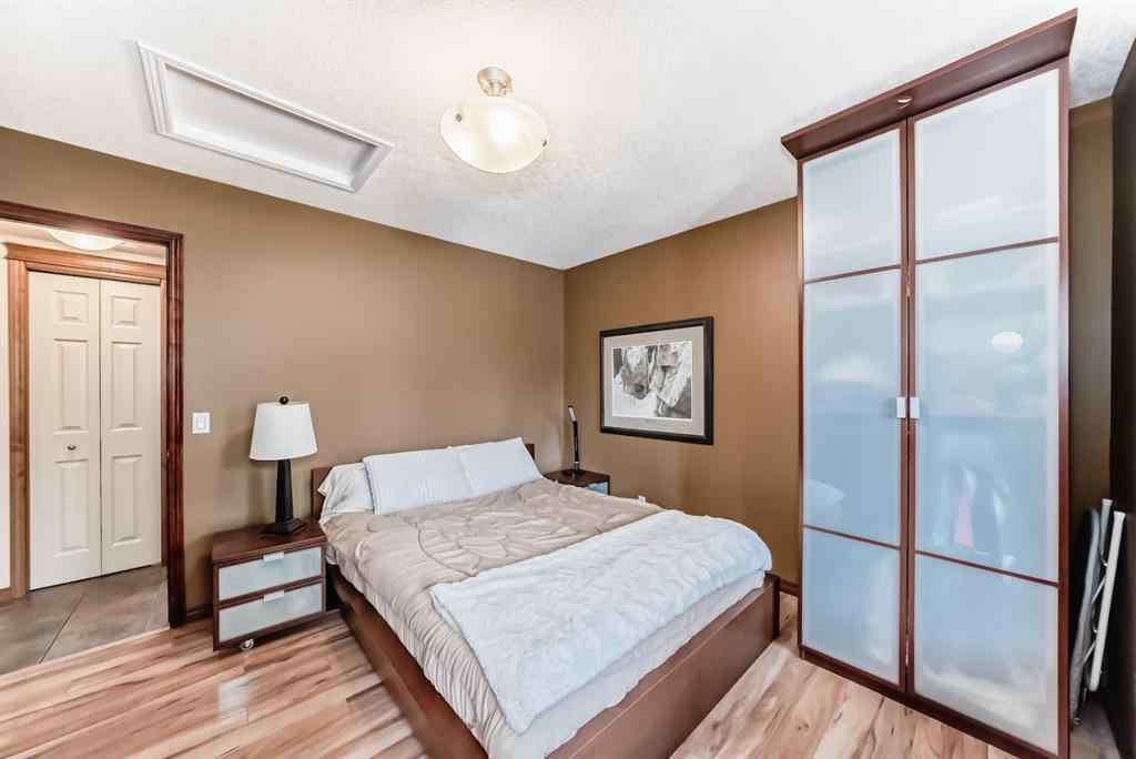 MLS® A2239453 - 150 Hidden Creek Heights NW in Hidden Valley Calgary, Residential