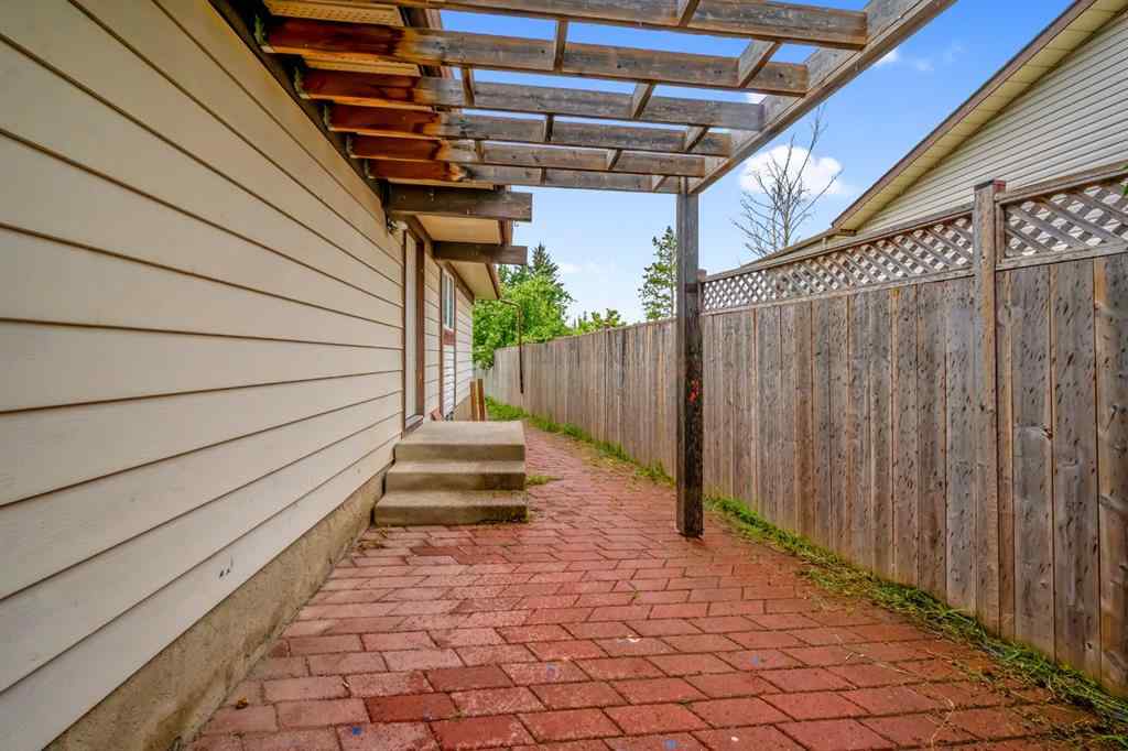 MLS® A2239465 - 79 abalone Way NE in Abbeydale Calgary, Residential