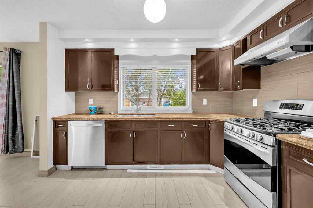 MLS® A2239465 - 79 abalone Way NE in Abbeydale Calgary, Residential
