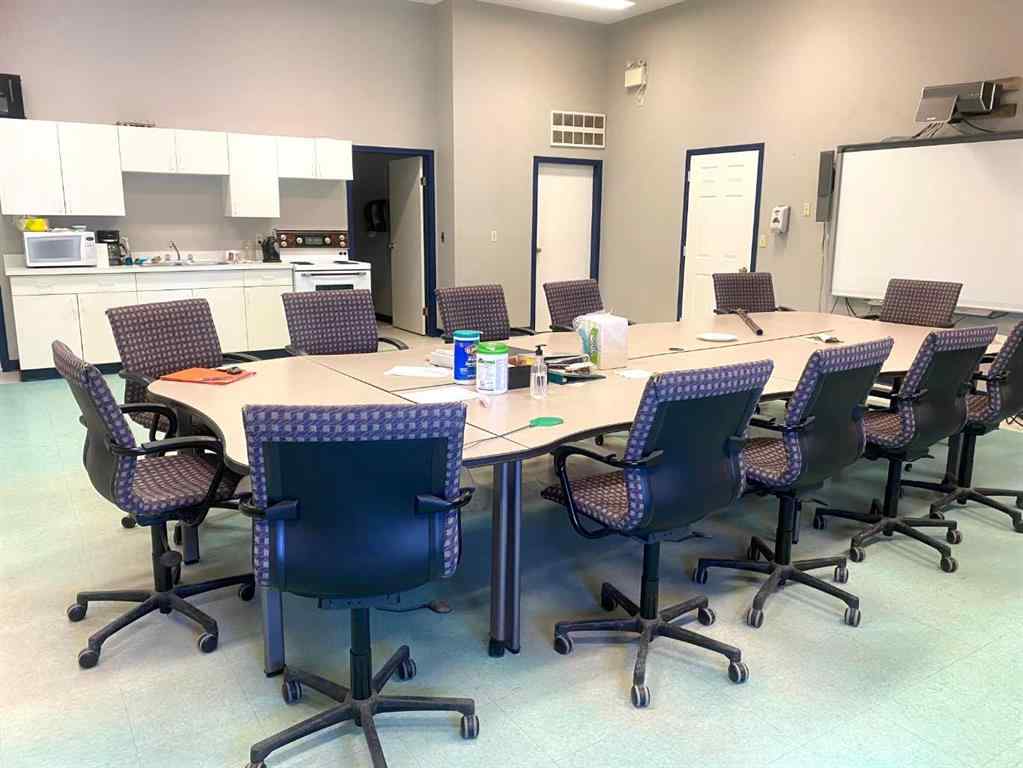 MLS® A2239468 - 801 5 Avenue  in NONE Bassano, Commercial