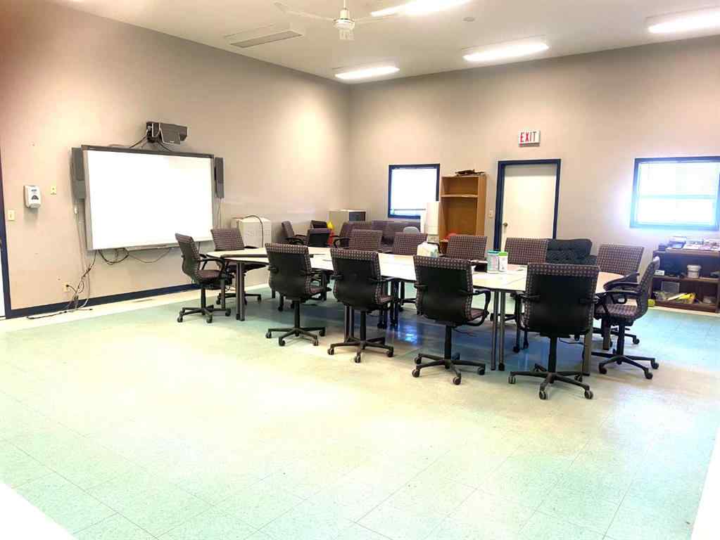 MLS® A2239468 - 801 5 Avenue  in NONE Bassano, Commercial