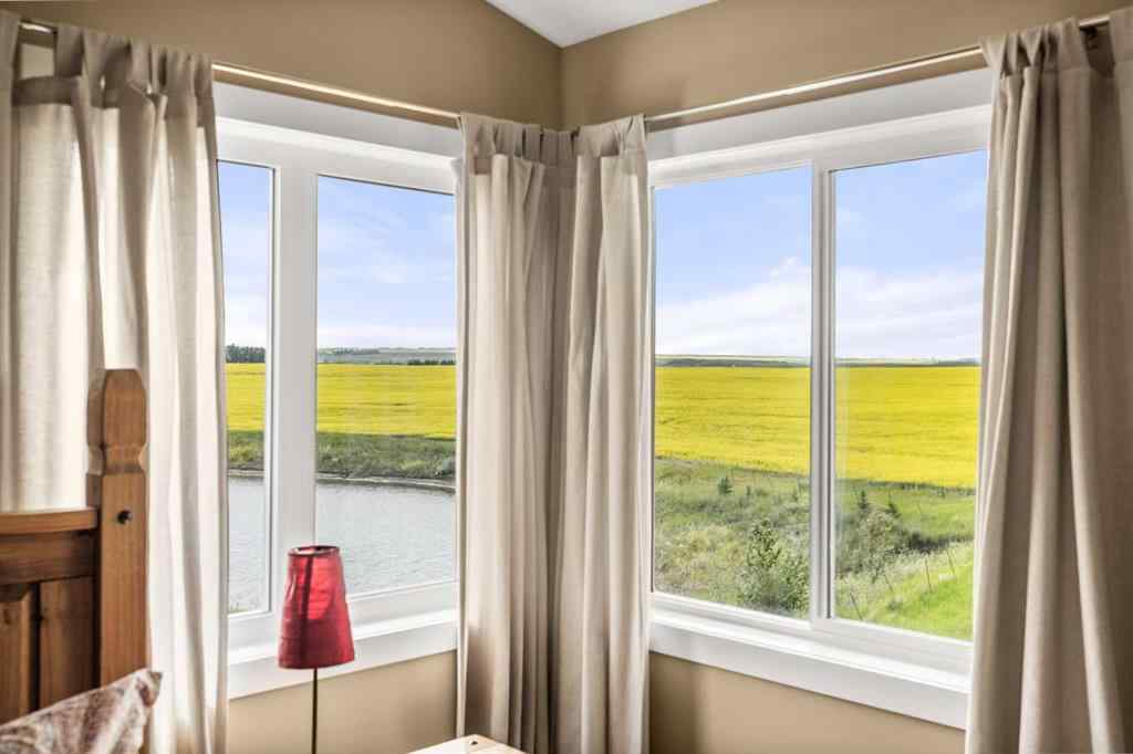 MLS® A2239470 - 653 West Highland Crescent  in NONE Carstairs, Residential