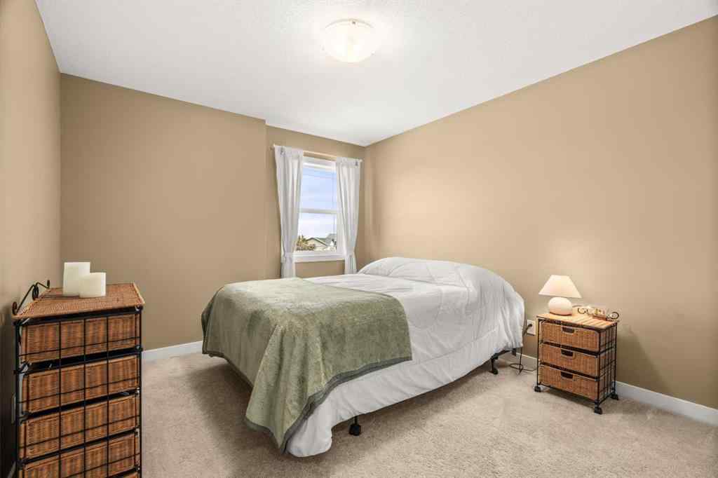 MLS® A2239470 - 653 West Highland Crescent  in NONE Carstairs, Residential