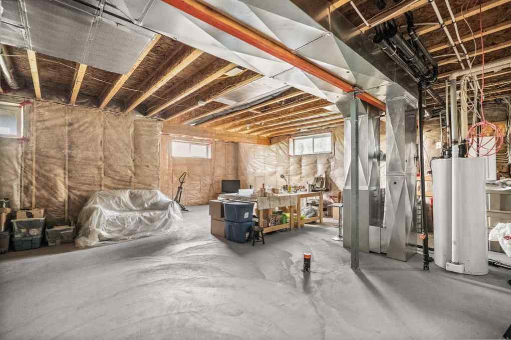 MLS® A2239470 - 653 West Highland Crescent  in NONE Carstairs, Residential