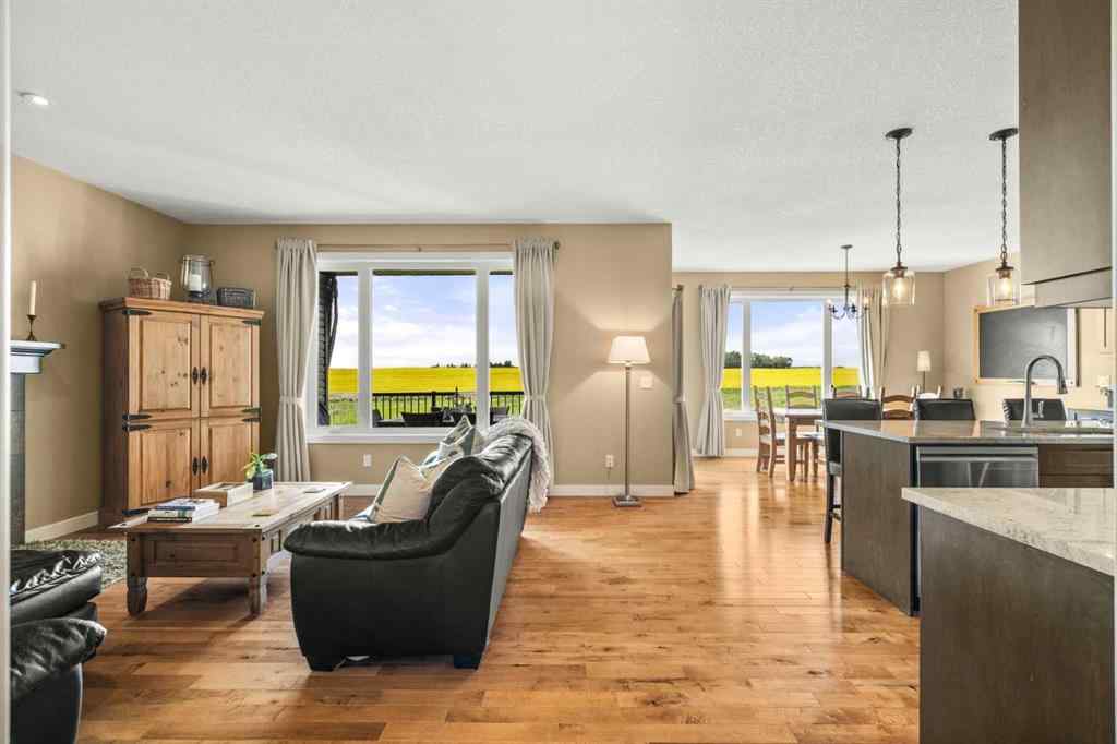 MLS® A2239470 - 653 West Highland Crescent  in NONE Carstairs, Residential