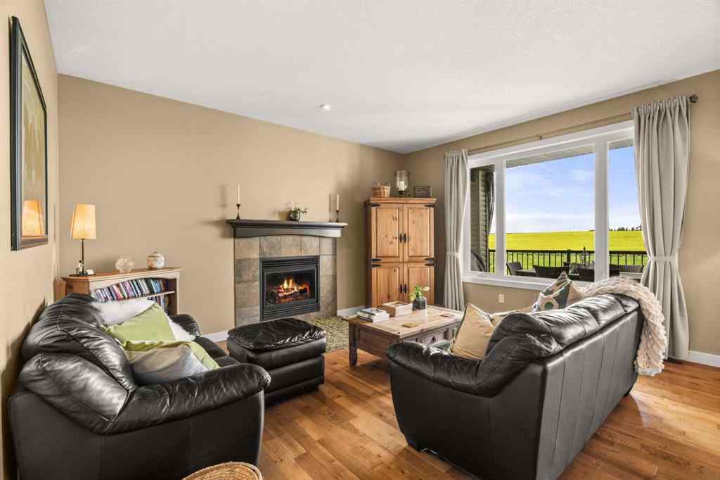 MLS® A2239470 - 653 West Highland Crescent  in NONE Carstairs, Residential