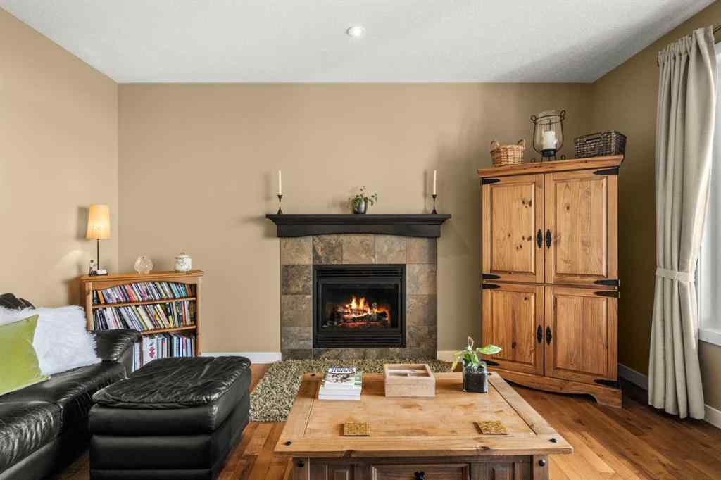 MLS® A2239470 - 653 West Highland Crescent  in NONE Carstairs, Residential