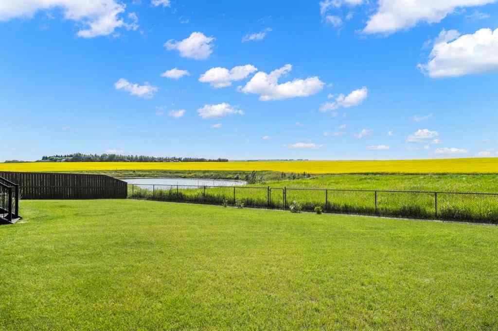 MLS® A2239470 - 653 West Highland Crescent  in NONE Carstairs, Residential