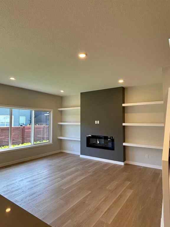 MLS® A2239471 - 111 Chinook Winds Manor SW in Chinook Gate Airdrie, Residential