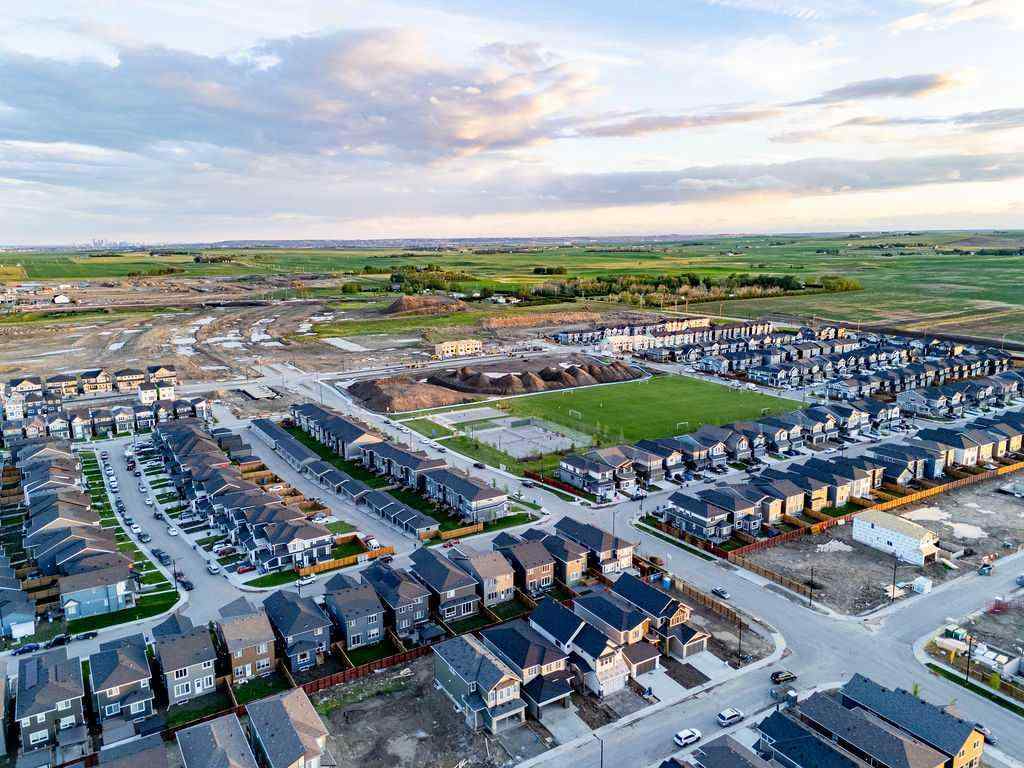 MLS® A2239471 - 111 Chinook Winds Manor SW in Chinook Gate Airdrie, Residential