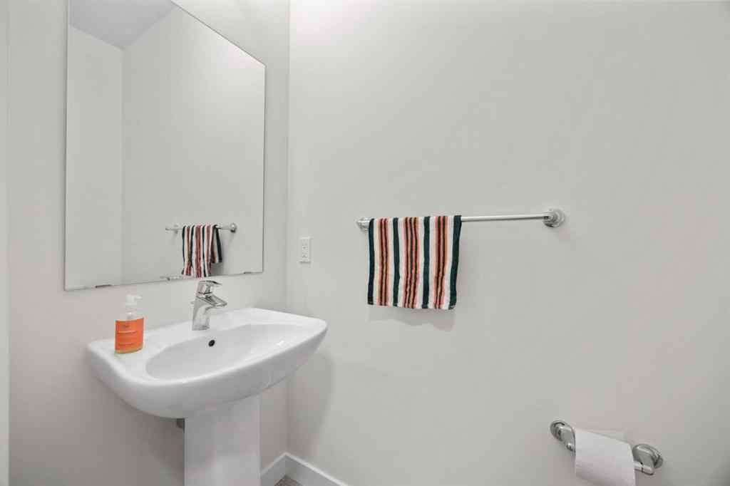 MLS® A2239472 - 105 Creekstone Path SW in Pine Creek Calgary, Residential