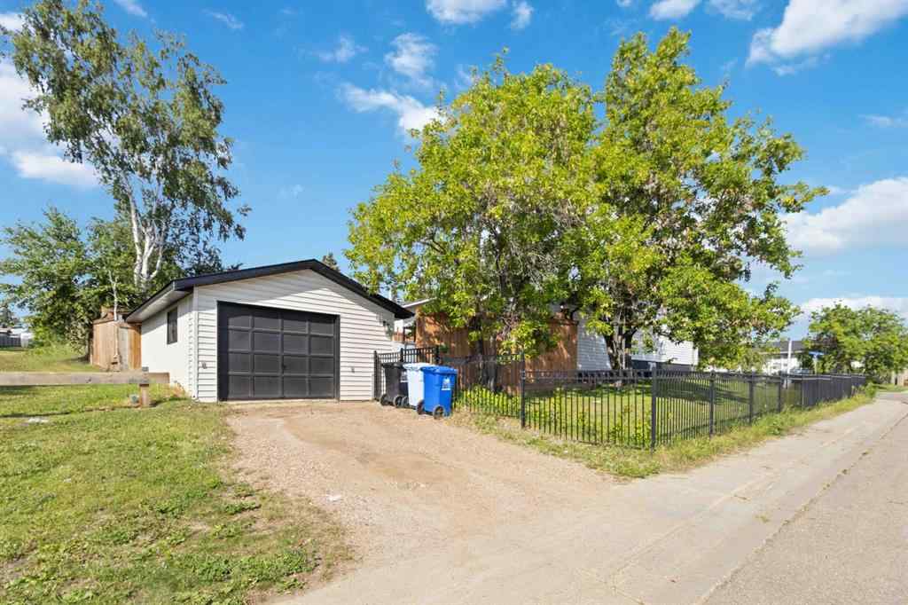 MLS® A2239474 - 101 Simpson Way  in Thickwood Fort McMurray, Residential
