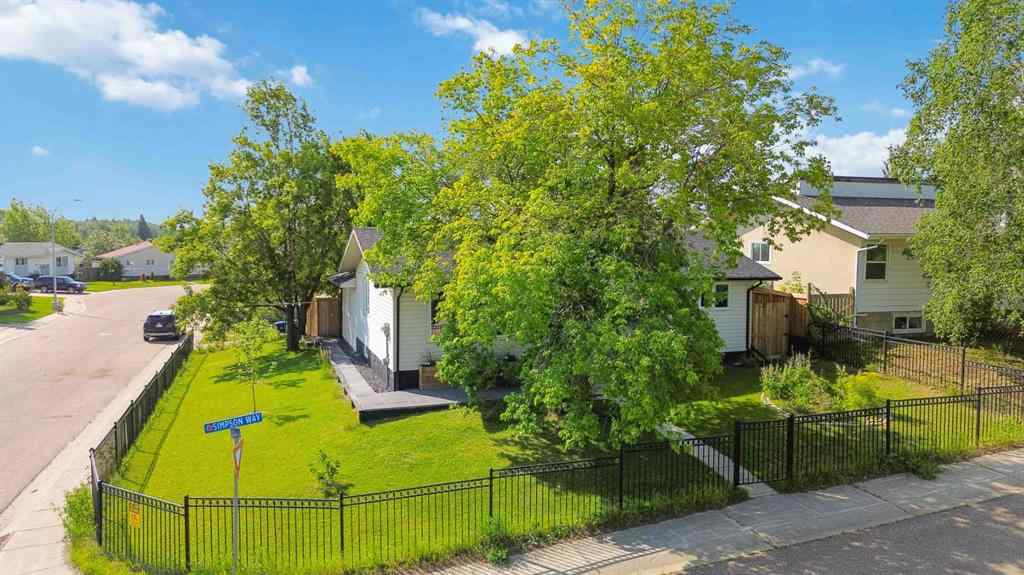MLS® A2239474 - 101 Simpson Way  in Thickwood Fort McMurray, Residential