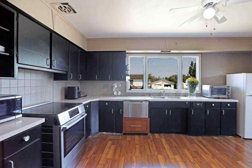 MLS® A2239477 - 345 3 Street  in NONE Rolling Hills, Residential