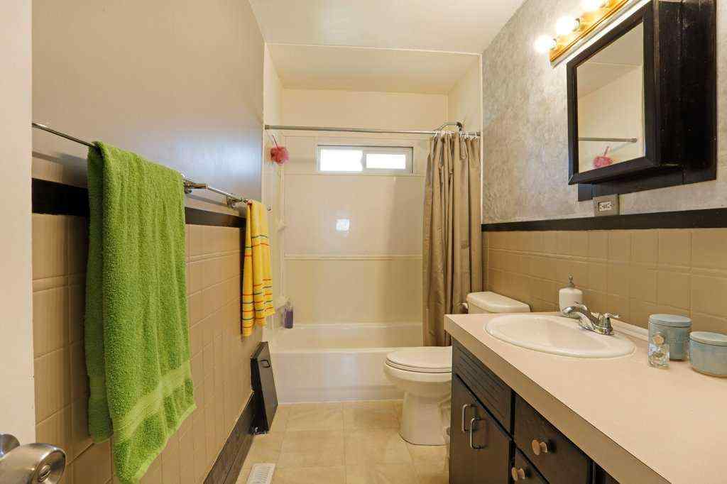 MLS® A2239477 - 345 3 Street  in NONE Rolling Hills, Residential