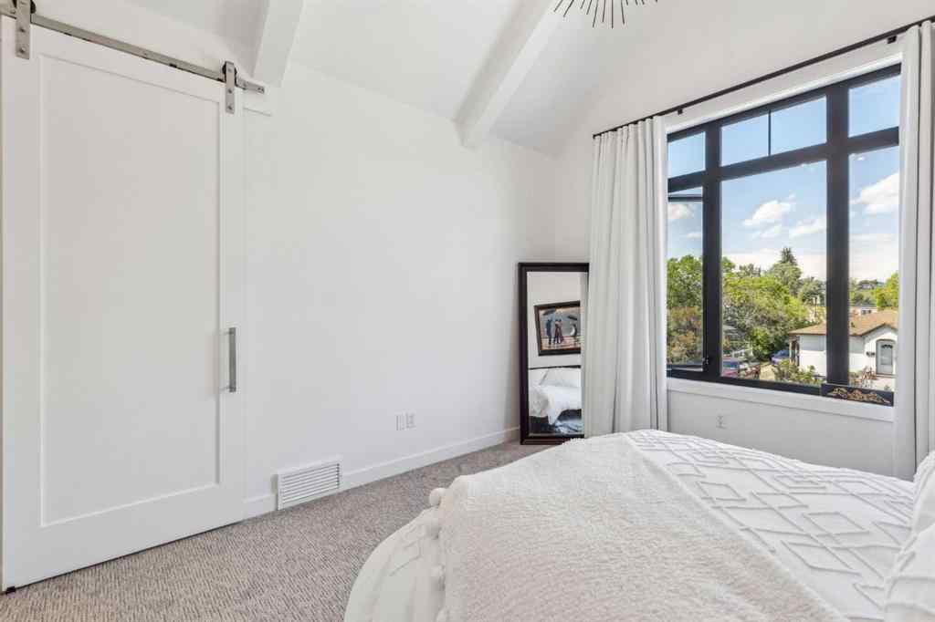 MLS® A2239480 - 2035 Westmount Road NW in West Hillhurst Calgary, Residential