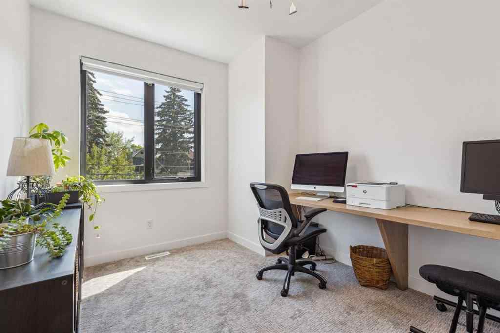 MLS® A2239480 - 2035 Westmount Road NW in West Hillhurst Calgary, Residential