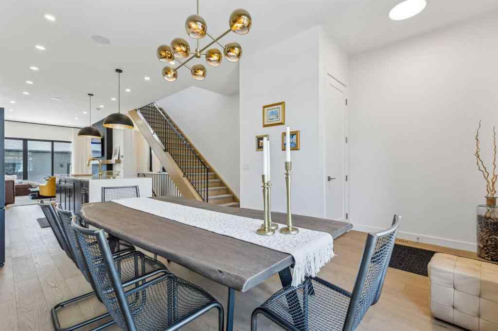 MLS® A2239480 - 2035 Westmount Road NW in West Hillhurst Calgary, Residential