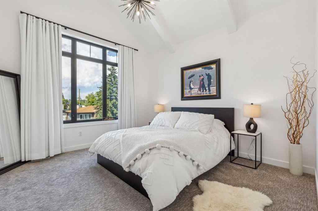 MLS® A2239480 - 2035 Westmount Road NW in West Hillhurst Calgary, Residential