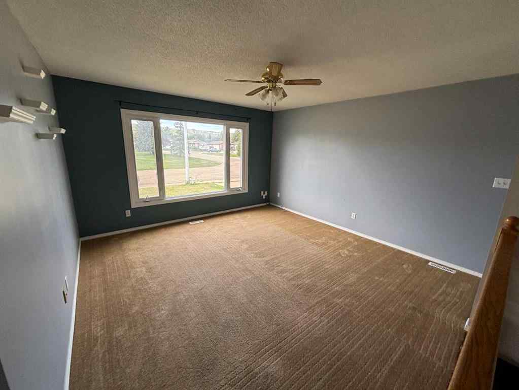 MLS® A2239490 - 7409 98B Street  in North End Peace River, Residential