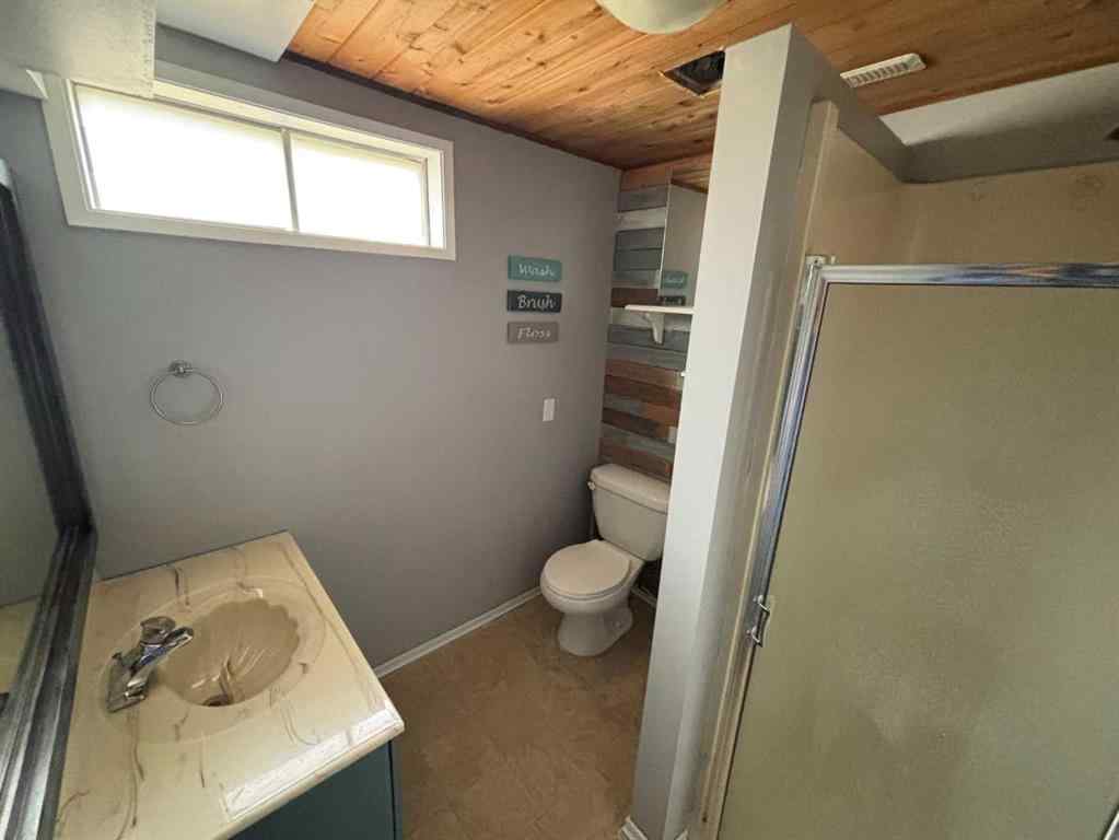 MLS® A2239490 - 7409 98B Street  in North End Peace River, Residential