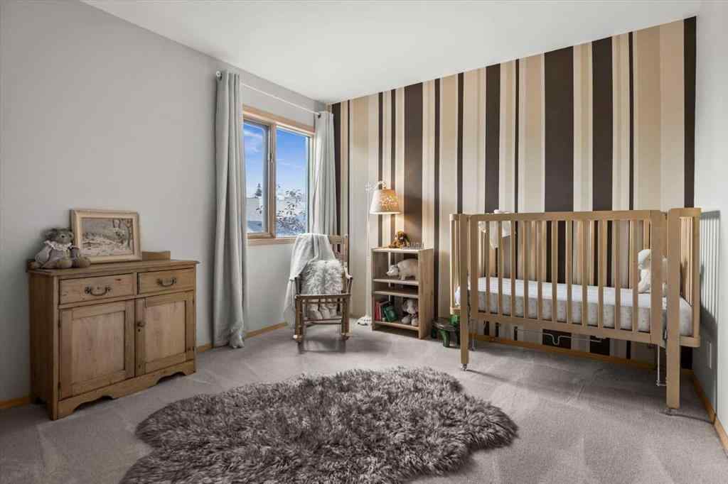 MLS® A2239494 - 75 Hawkside Close NW in Hawkwood Calgary, Residential