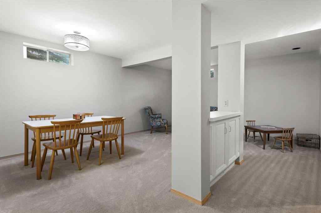MLS® A2239494 - 75 Hawkside Close NW in Hawkwood Calgary, Residential